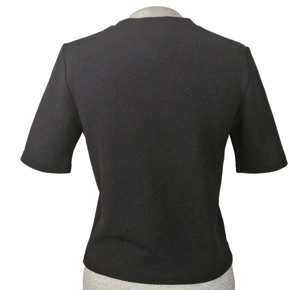 Black Short Sleeve Fitted Crop Top Size Medium - Picture 2 of 5